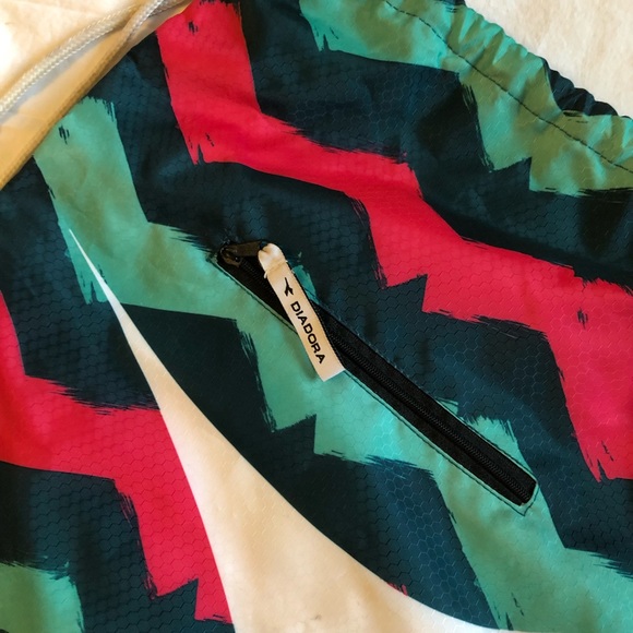 Diadora Sling String Bag - Picture 4 of 5